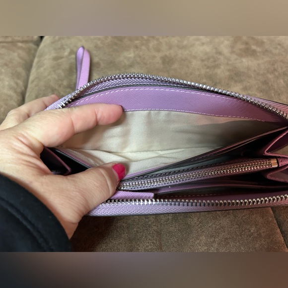 Tory Burch Purple Continental Saffiano Leather Wallet/Wristlet - Picture 11 of 14